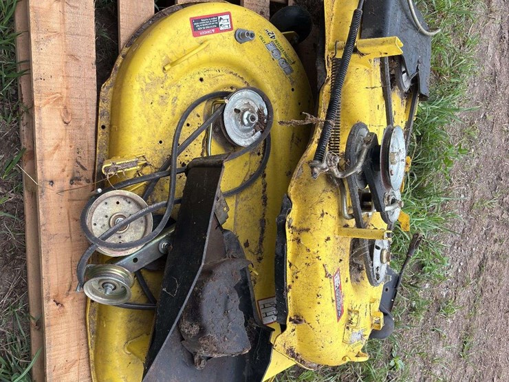 john-deere-x300-image-76