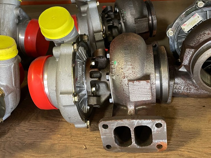#2135-•-(5)-garrett-turbos-(pr3)-image-3
