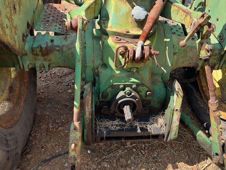 john-deere-tractor-w/-loader-*inop-image-13