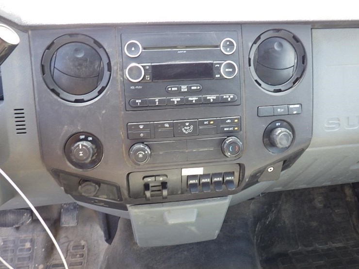 2014-ford-f250-image-21