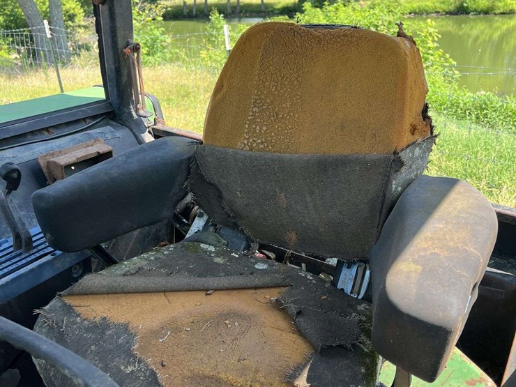john-deere-2750-image-29