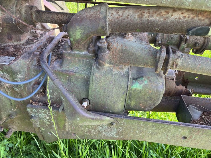 john-deere-model-b-image-21