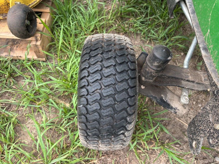 john-deere-x300-image-73