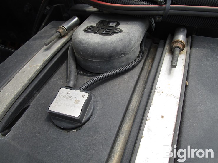 2021-kenworth-t680-image-14
