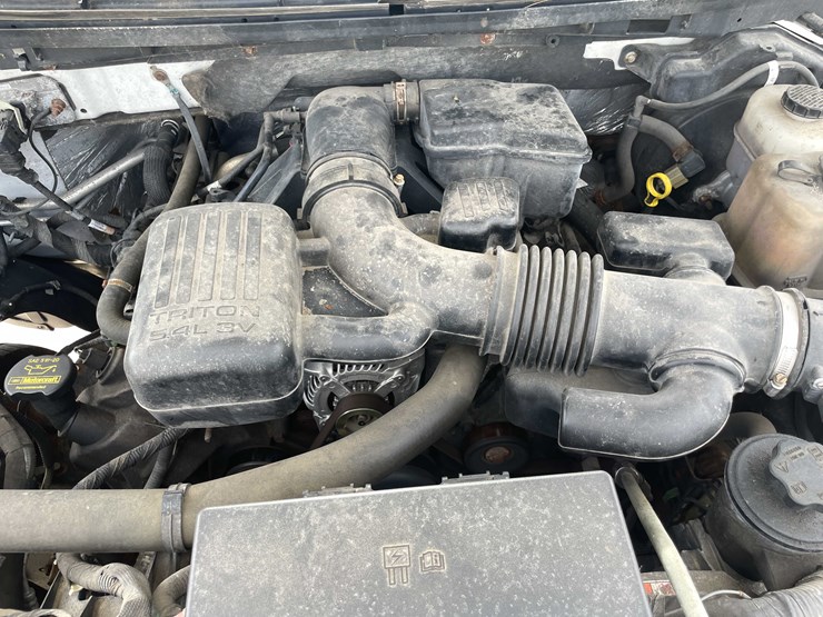2010-ford-f150-image-37