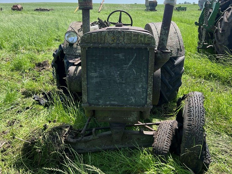 john-deere-d-image-8