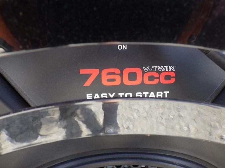 2025-sdlool-380-skid-steer-tracked-loader-image-9