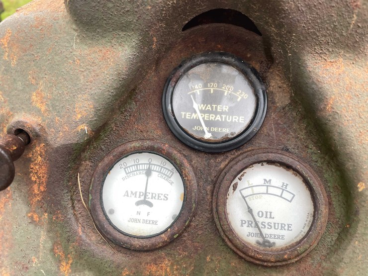 #6672-•-1942-john-deere-tractor-image-16