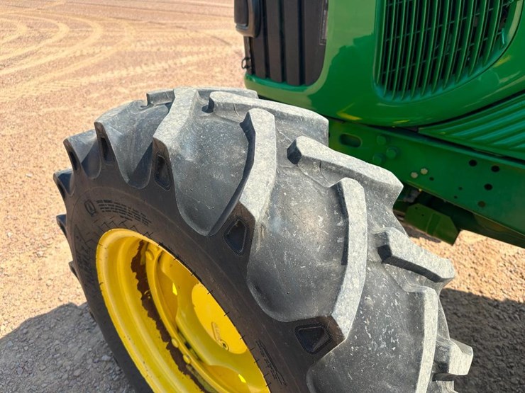 2007-john-deere-6215-image-11