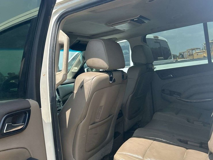 2015-gmc-yukon-xl-image-34