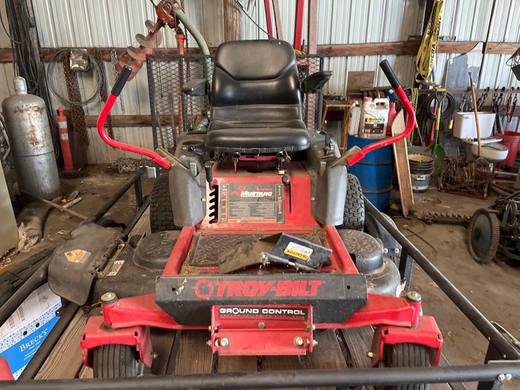troybilt-lawn-mower-image-2