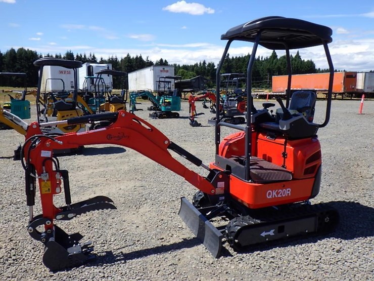 2025-cfg-qk20r-hydraulic-excavator-image-1