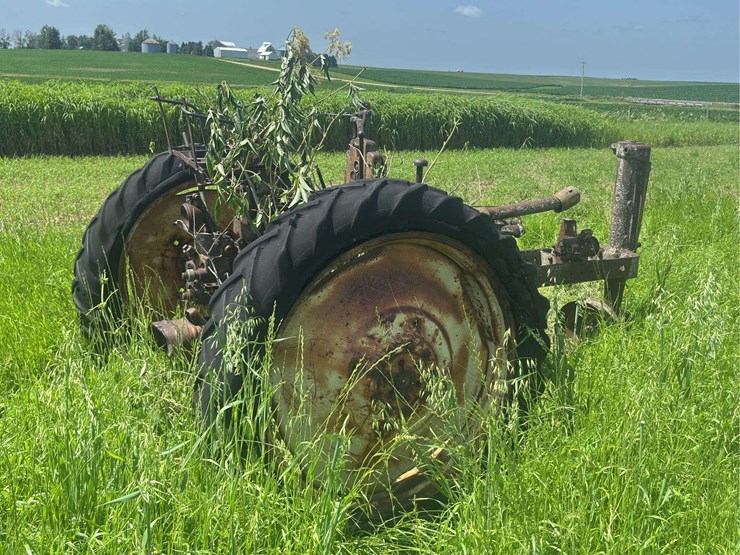 john-deere-model-b-image-5