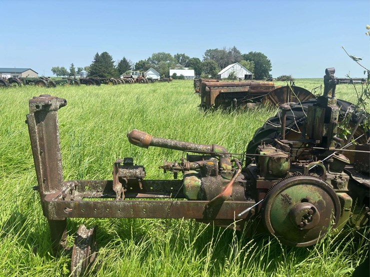john-deere-model-b-image-27