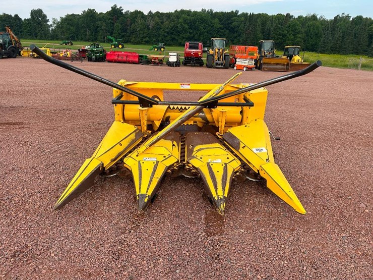2014-new-holland-fp230-image-2
