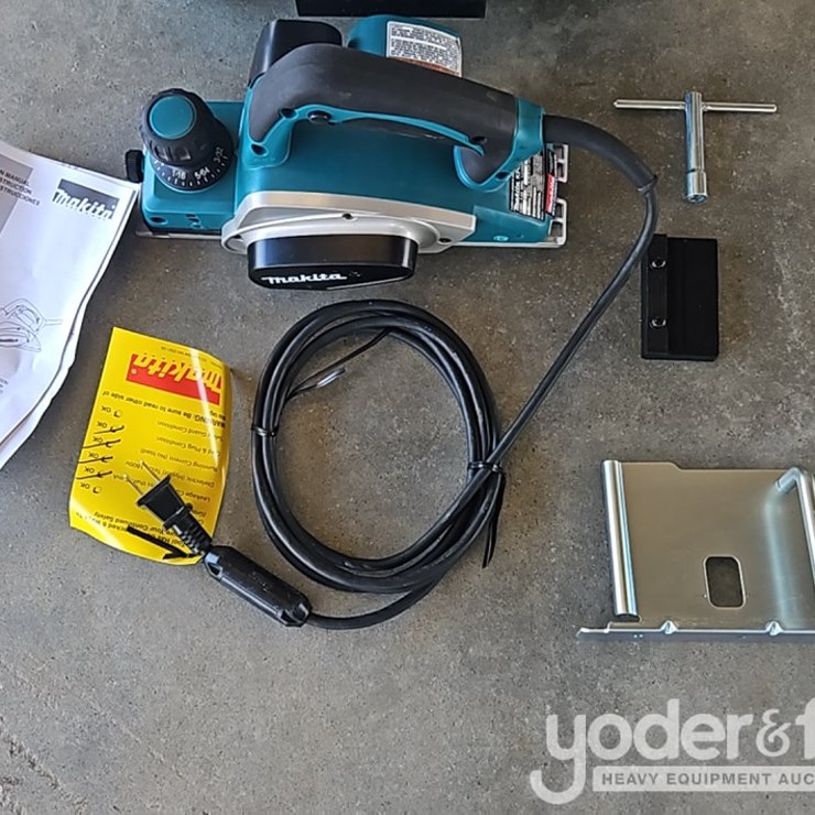 Makita KP0800K