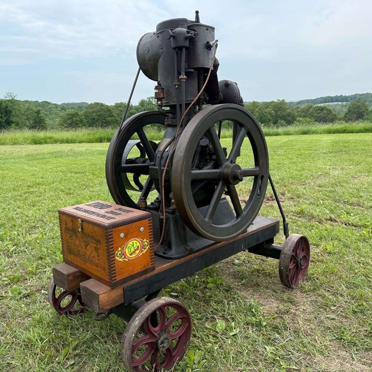Root and Vandervoort 4hp Air Cooled Engine