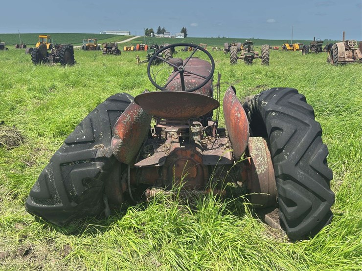 ji-case-tractor-image-4