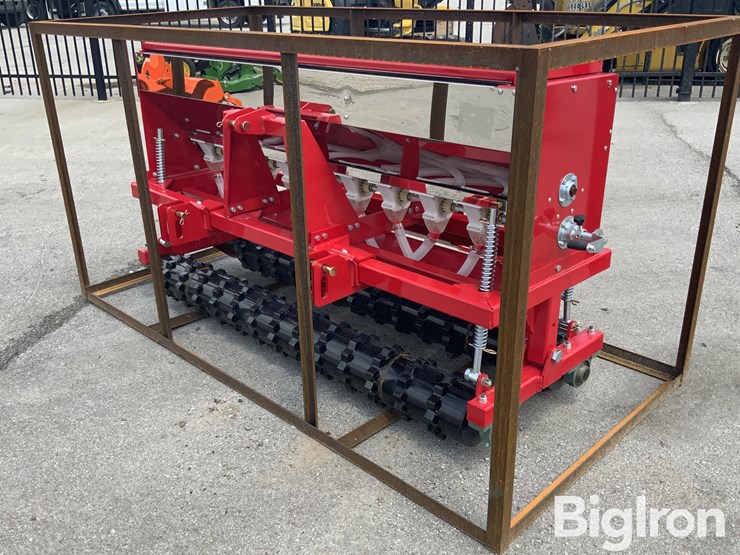 2025-agt-stsd10-3-pt/skid-steer-no-till-drill-image-5