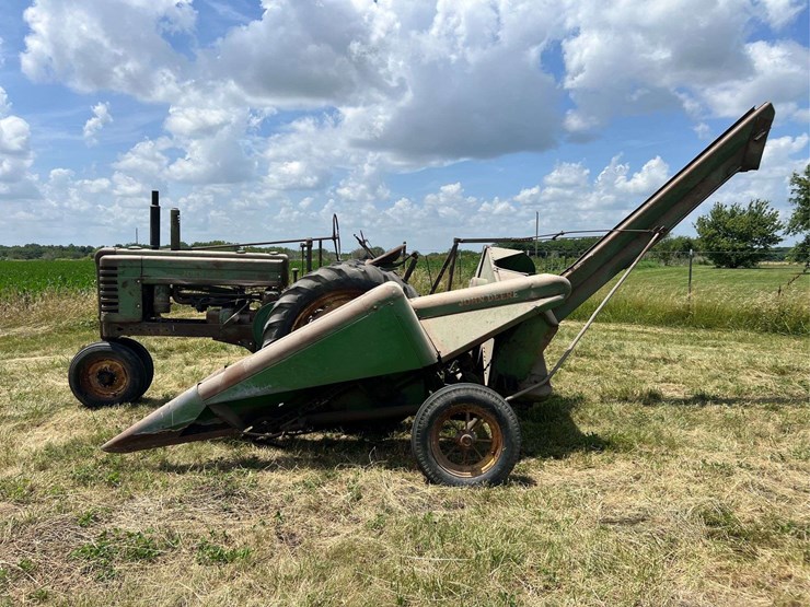 john-deere-b-image-2