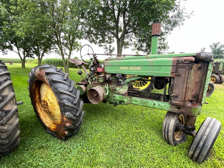 #6675-•-john-deere-parts-tractor-image-12