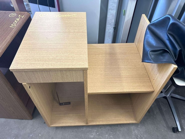 desk-image-1