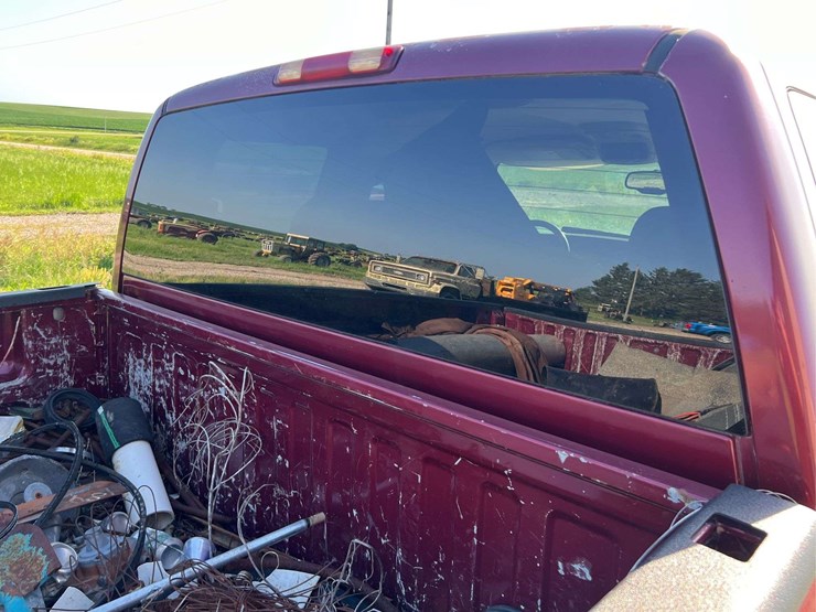 extended-cab-chevy-image-34