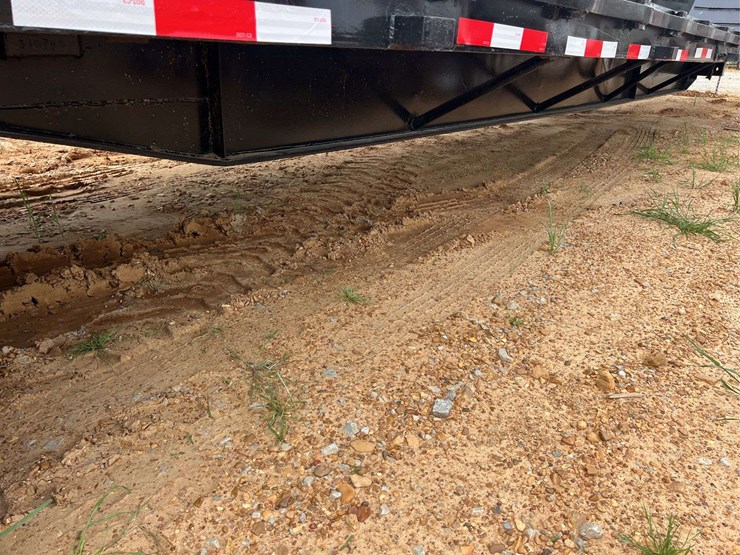 8'-x-45'-t/a-step-deck-trailer-image-6