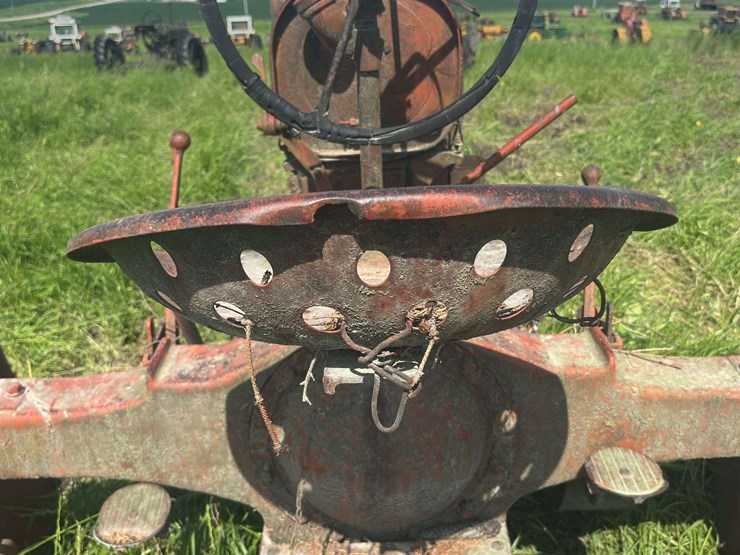 farmall-f30-image-36