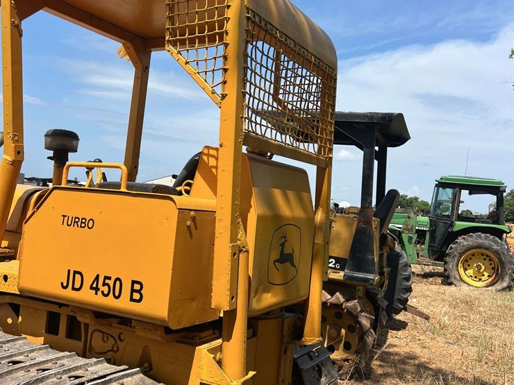 deere-450b-image-3