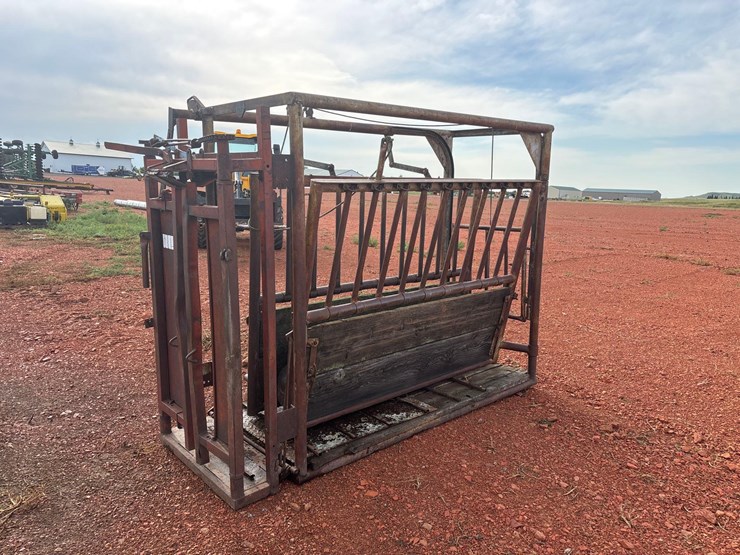 cattle-chute-image-5