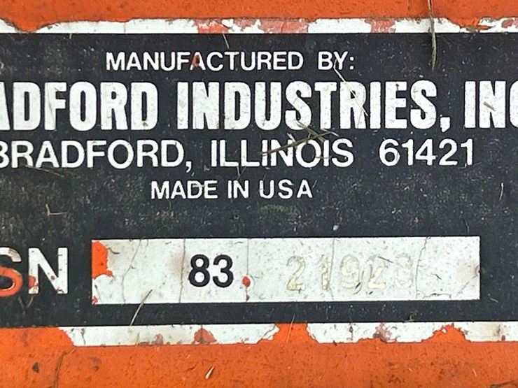 bradford-custom-grain-wagon-image-12