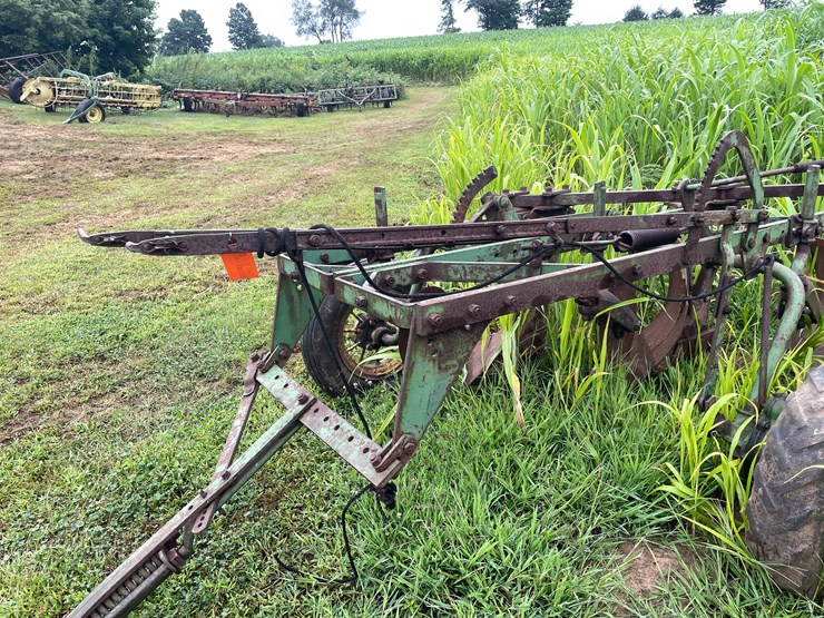 john-deere-60-image-8
