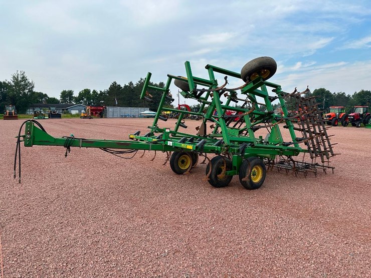 john-deere-960-image-1