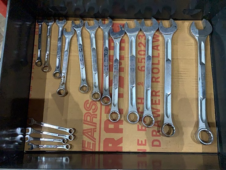 craftsman-tool-box-with-tools-image-13