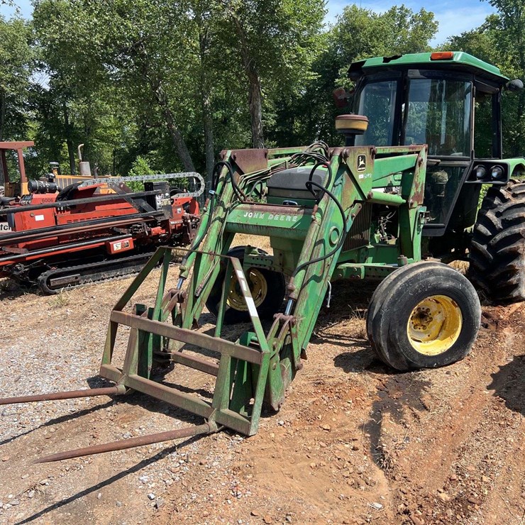 JOHN DEERE 2750