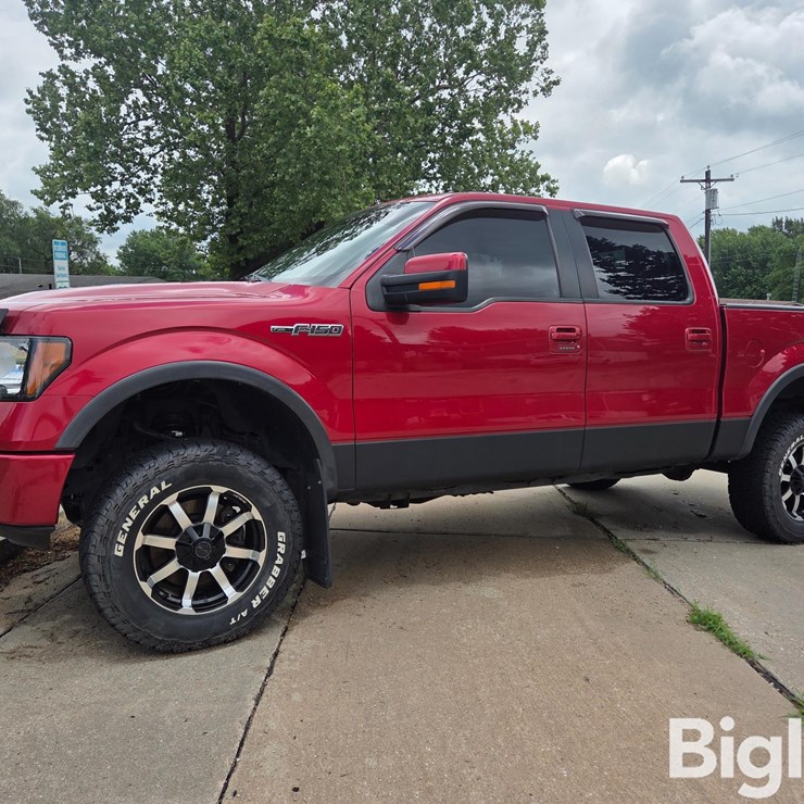 2012 FORD F150