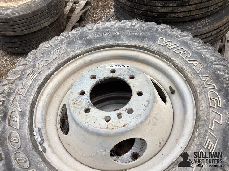 245/75r17-tires-&-rims-image-19