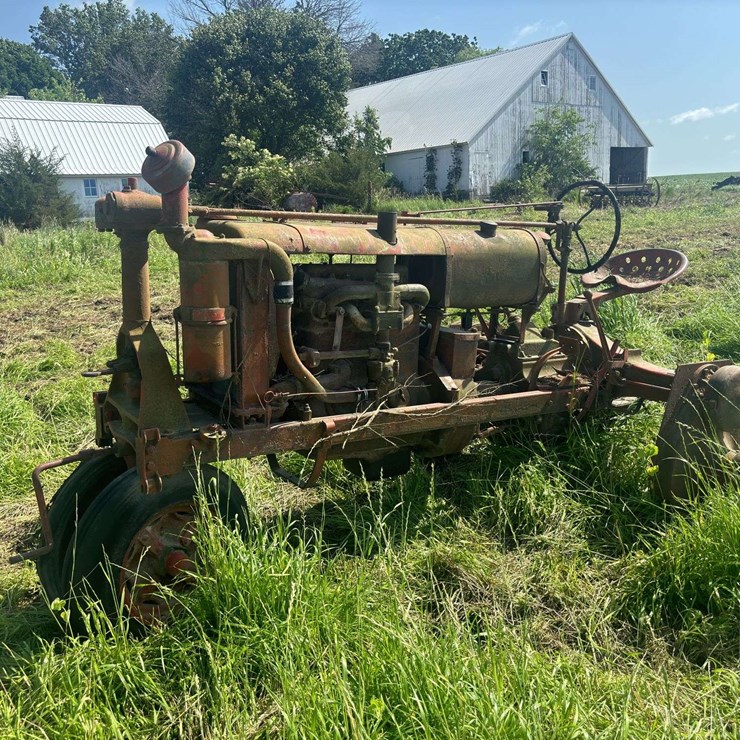 Farmall F30
