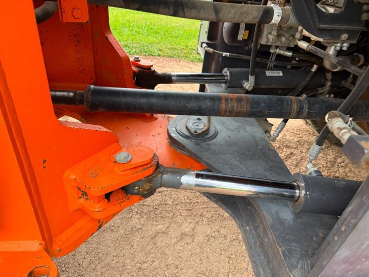 2017-doosan-dl220-5-image-24