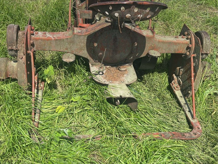 farmall-f30-image-39