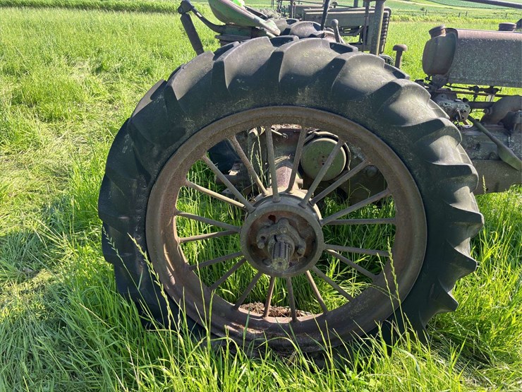 john-deere-model-b-image-20