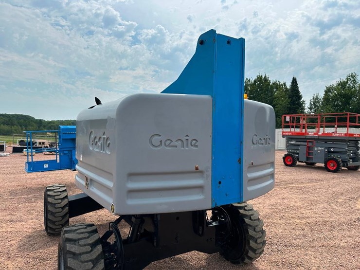 2008-genie-s40-image-23