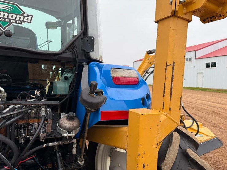 2016-new-holland-ts6.110-image-17