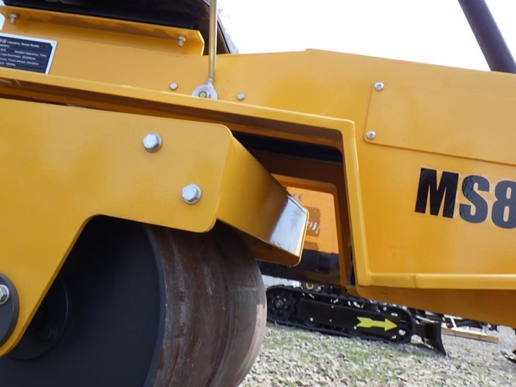 2025-mms-ms850j-ride-on-roller-image-6