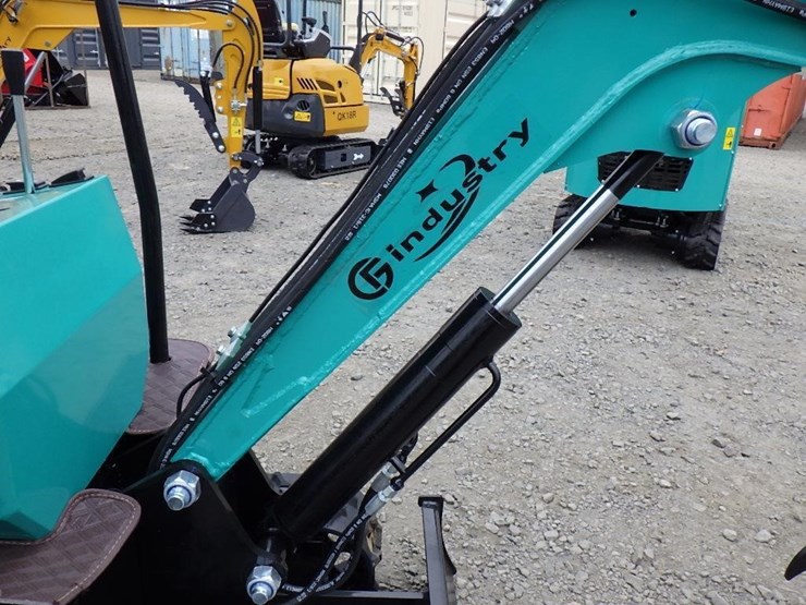 2025-cfg-mh12rx-hydraulic-excavator-image-11