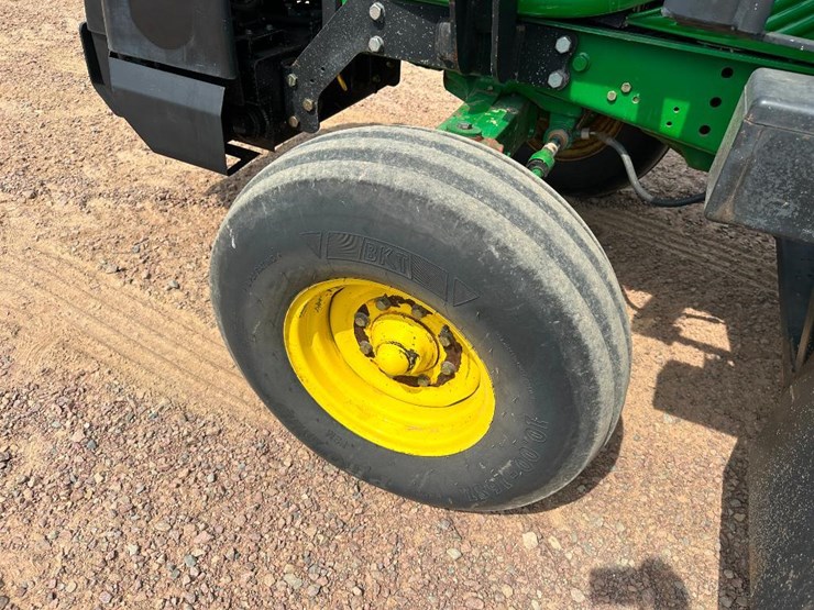 2012-john-deere-6330-image-9