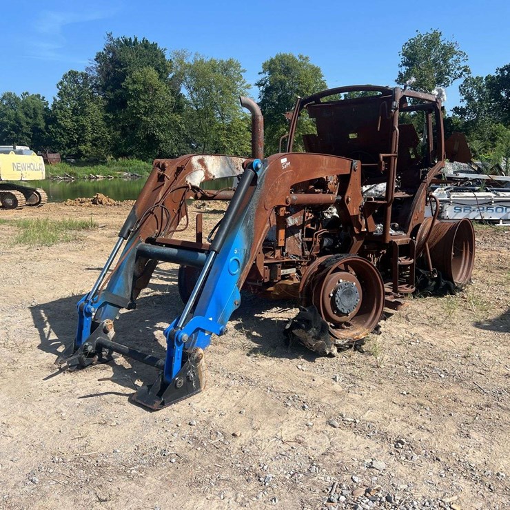 2013 NEW HOLLAND T4.95
