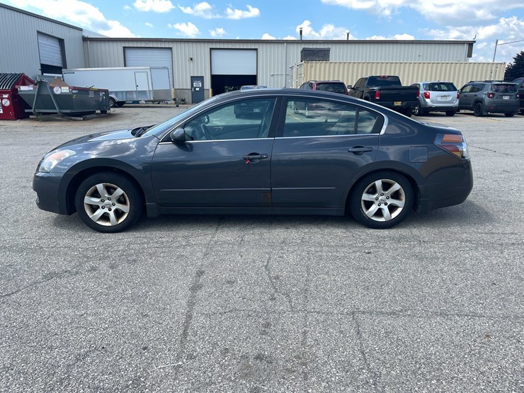 #1297-•-2009-nissan-altima-(no-title)-(of)-image-1