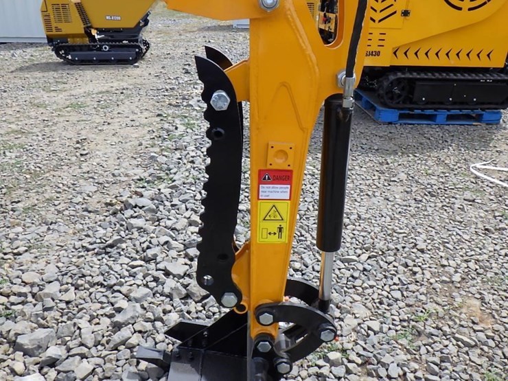 2025-miva-va15p-hydraulic-excavator-image-13